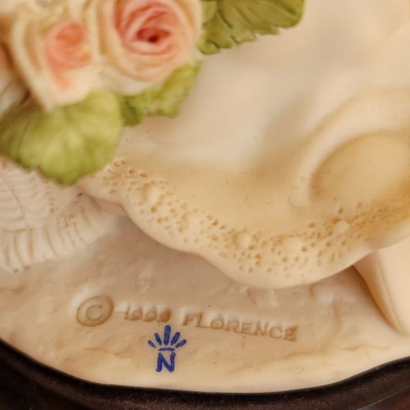 Giuseppe Armani Cherie - The Society 2001 - Picture 5 of 8